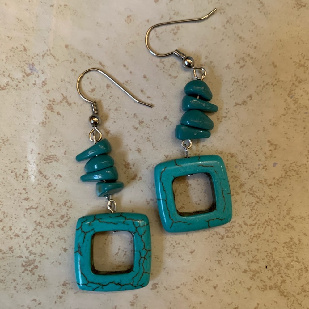 • C O L O R F U L• 🖤 earrings 💕✨✨✨